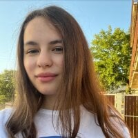 MilaCuteCのオフラインチャットルーム