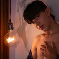 Модель mathias_saenz