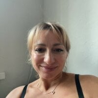 Lapussia webcam model