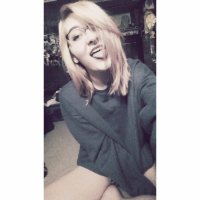 bunnybabexx's Offline Chat Room