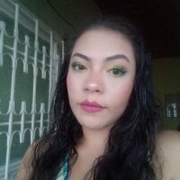 anita_255's Offline Chat Room