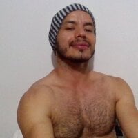 Model Latino_wolf02