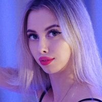 emilia_klar's profile image'