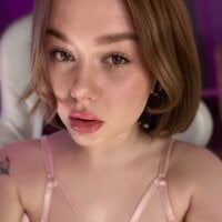 Daddys_girl_uuuwu webcam model