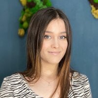 SallyTorres' Offline Chat Room