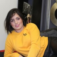 ZeyaBlack's Offline Chat Room