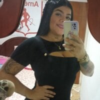 AndreaNaughtyy's Offline Chat Room