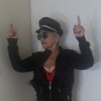 FunnyGrandma's Avatar Pic