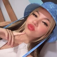 meloddy_parkk webcam model