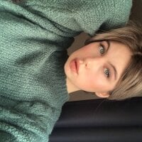 EugeniaCottingham webcam