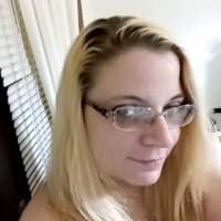 Daddyinbabygirln Offline chat-huone