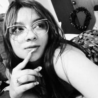 Lesly28_ webcam model