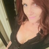 swallowshammers1111's Offline Chat Room