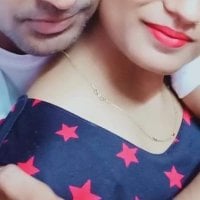 Desicouple2708's Offline Chat Room