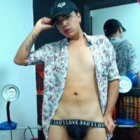 THEBADBOYSxXx offline chatszobája