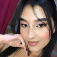 ElaraRose0 webcam model