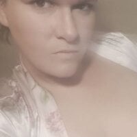 Mommyvenusfox's Offline Chat Room