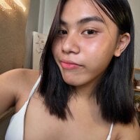 SelenaLoves_ webcam
