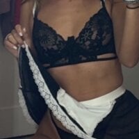 KayleeBella webcam