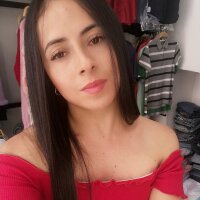 MIACOLLINNS' Offline Chat Room