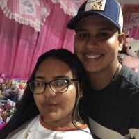 emily_and_derek offline chatrum