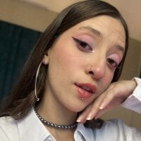 AriaDrool webcam model