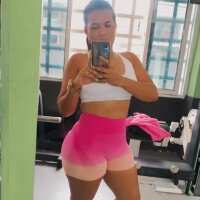 Dulcemelado's Offline Chat Room