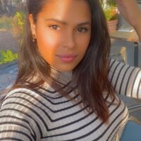 adrianny23's Offline Chat Room