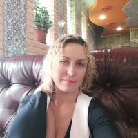 Offline chat soba modela Devil_And_Angel