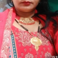 Love-pari077 webcam model