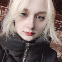 ElleSummers' Offline Chat Room