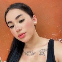 NoaahGreeyhh model avatar