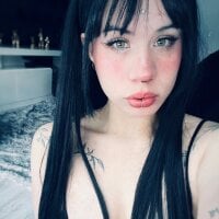 AkiraKurosei webcam model