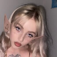 TiffanyBruks' Offline Chat Room