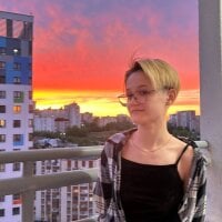 LuunaDorean Gambar Avatar