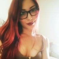 Angelina2_'s Offline Chat Room