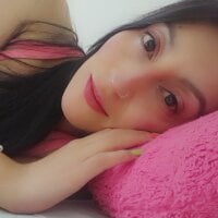 Oriana111 webcam