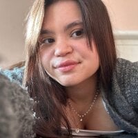 AlisonAbdella webcam