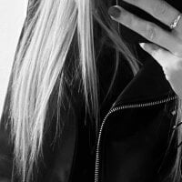 Rosalia21@xh Offline Chatraum