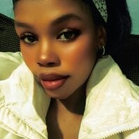 Leandra069 webcam model