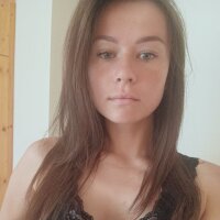 WildcatEmily অফলাইন চ্যাট রুম