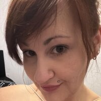Misscurvy1988 webcam model