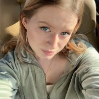 CanvasWhisper webcam