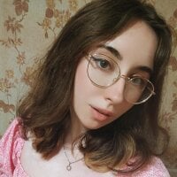 Strawberry_kay's Offline Chat Room