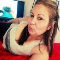 Christine_Evans' Offline Chat Room