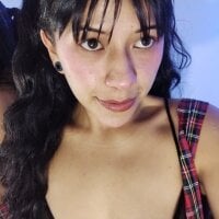 Raven_Rouge_ webcam model