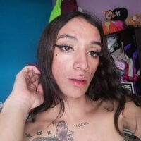 Vayole_Bigcock webcam