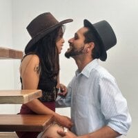 _DirtyCouple_'s Offline Chat Room