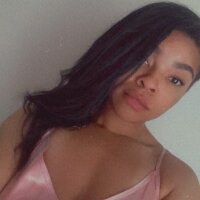 Thearikajade fully nude on webcam for live porn video chat