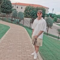 enzo_latin_18